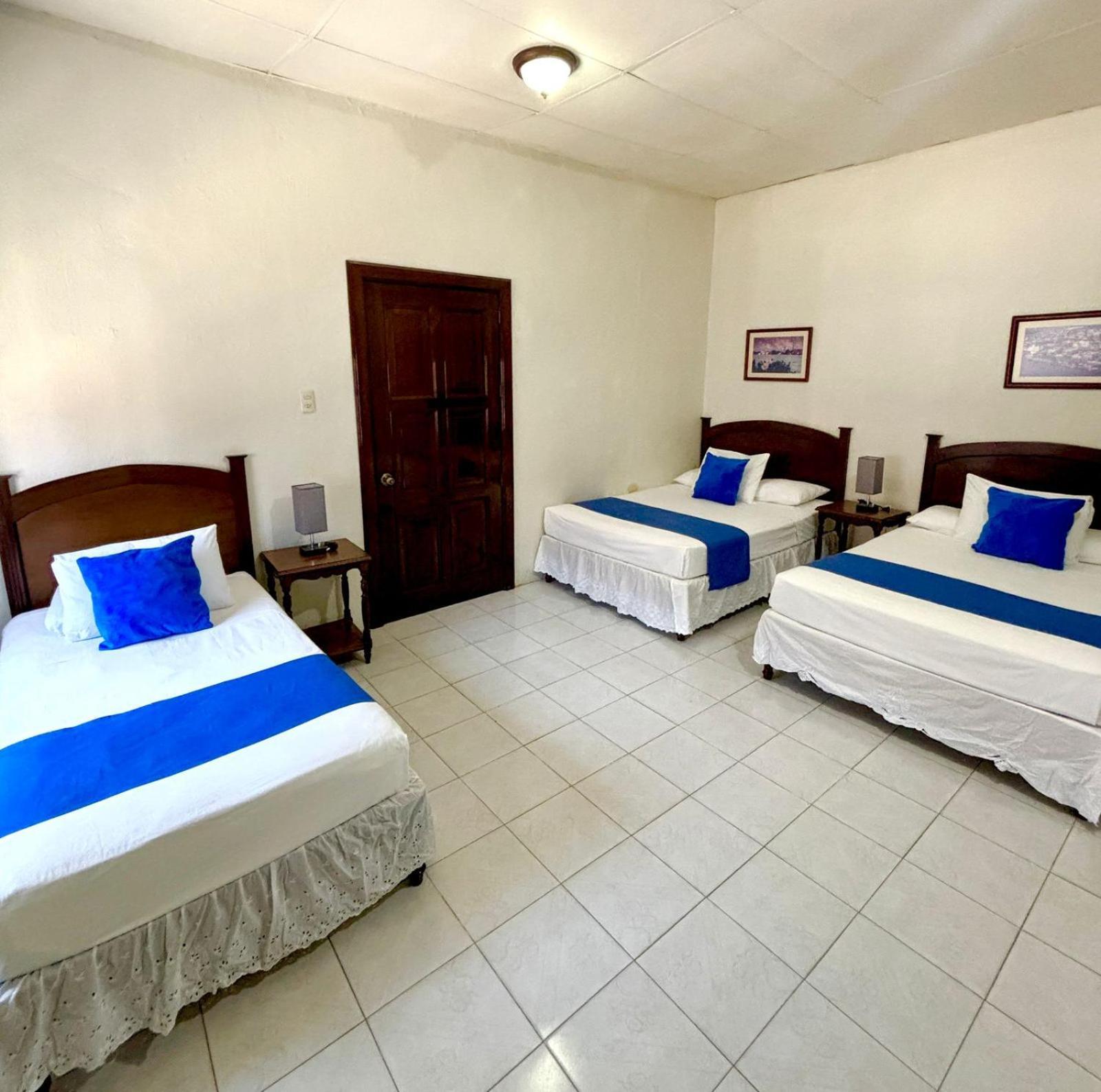 Hotel Casa Blanca 틀라코탈판 외부 사진