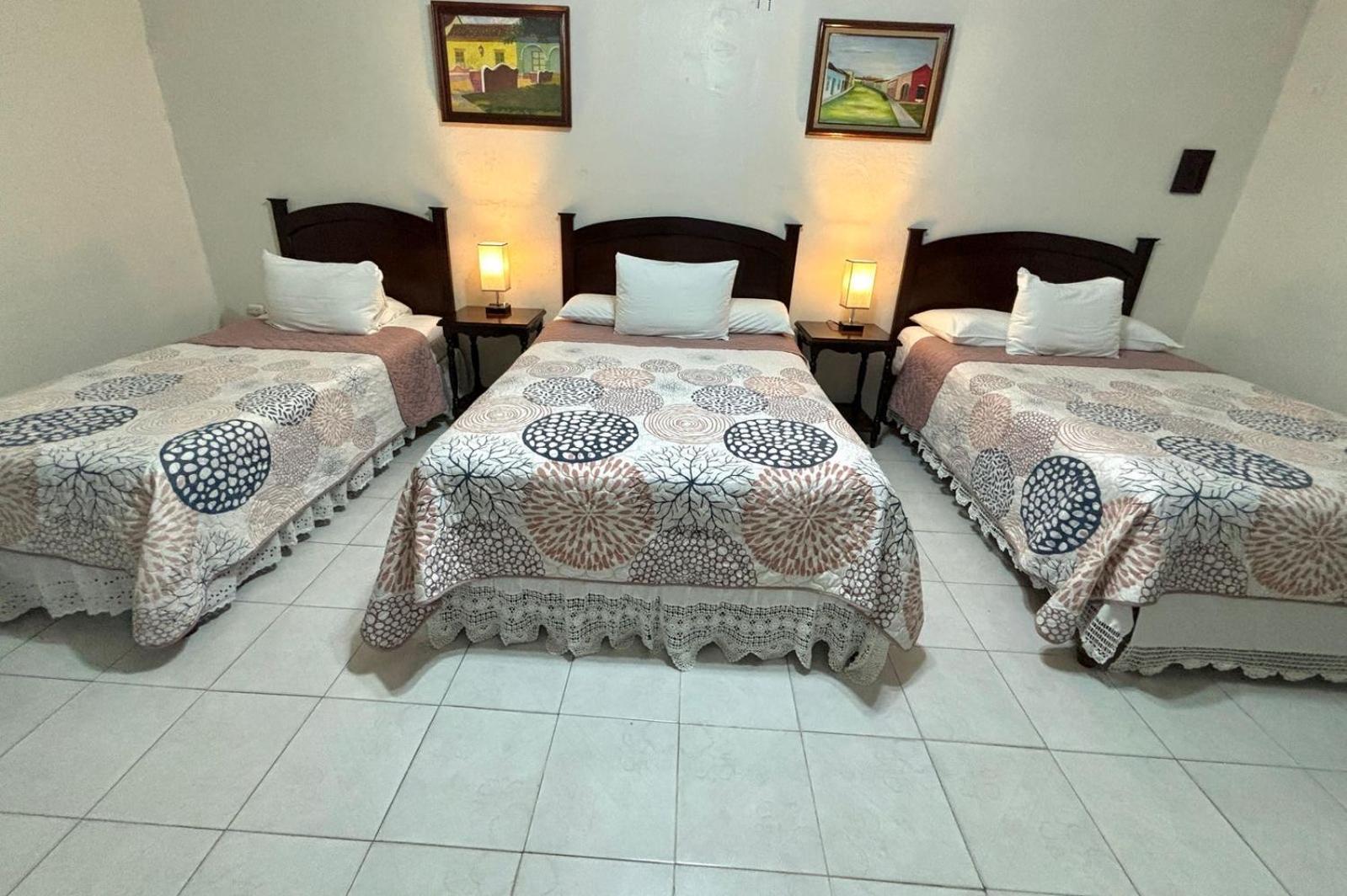Hotel Casa Blanca 틀라코탈판 외부 사진