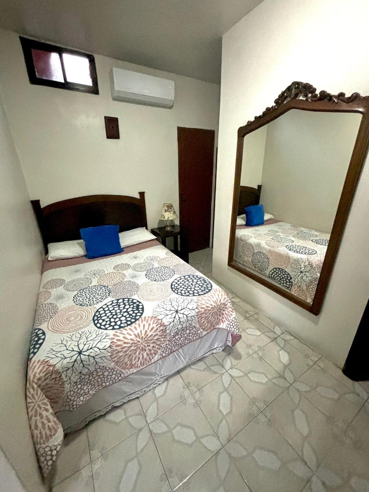 Hotel Casa Blanca 틀라코탈판 외부 사진