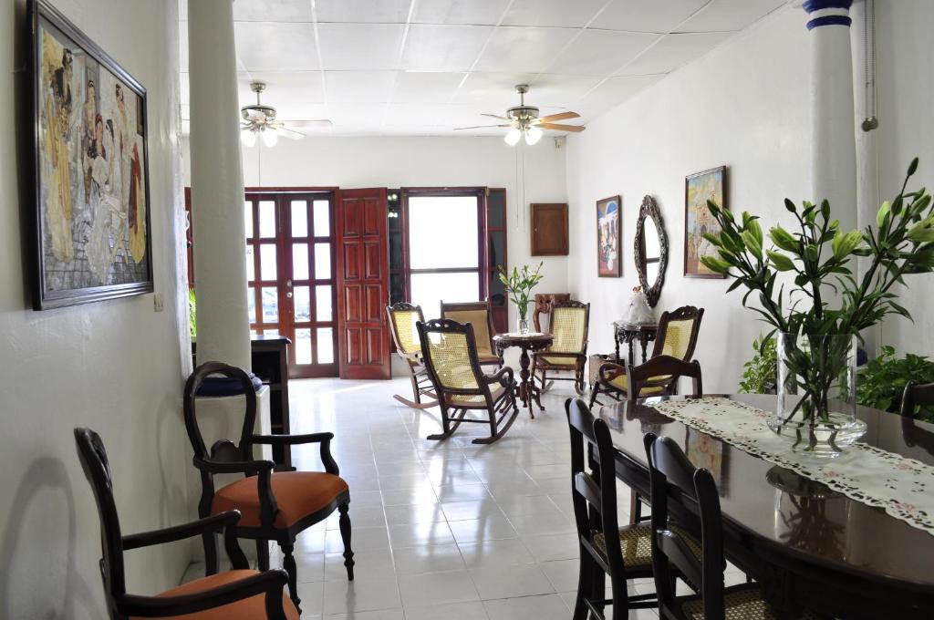 Hotel Casa Blanca 틀라코탈판 외부 사진